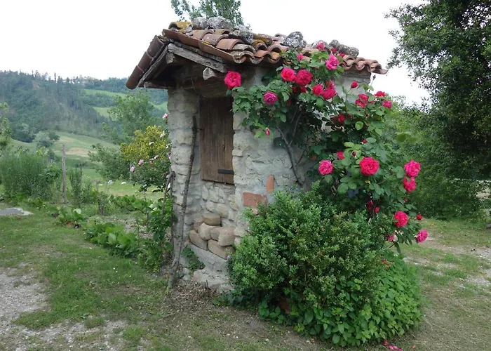 Monte Bibele Gospodarstwo wiejskie *